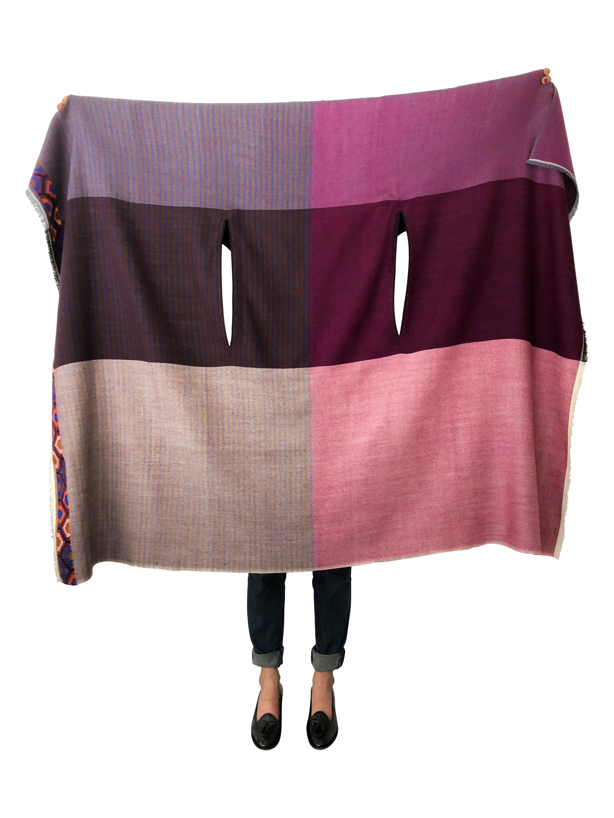 Julahas Plum Fusion Cape