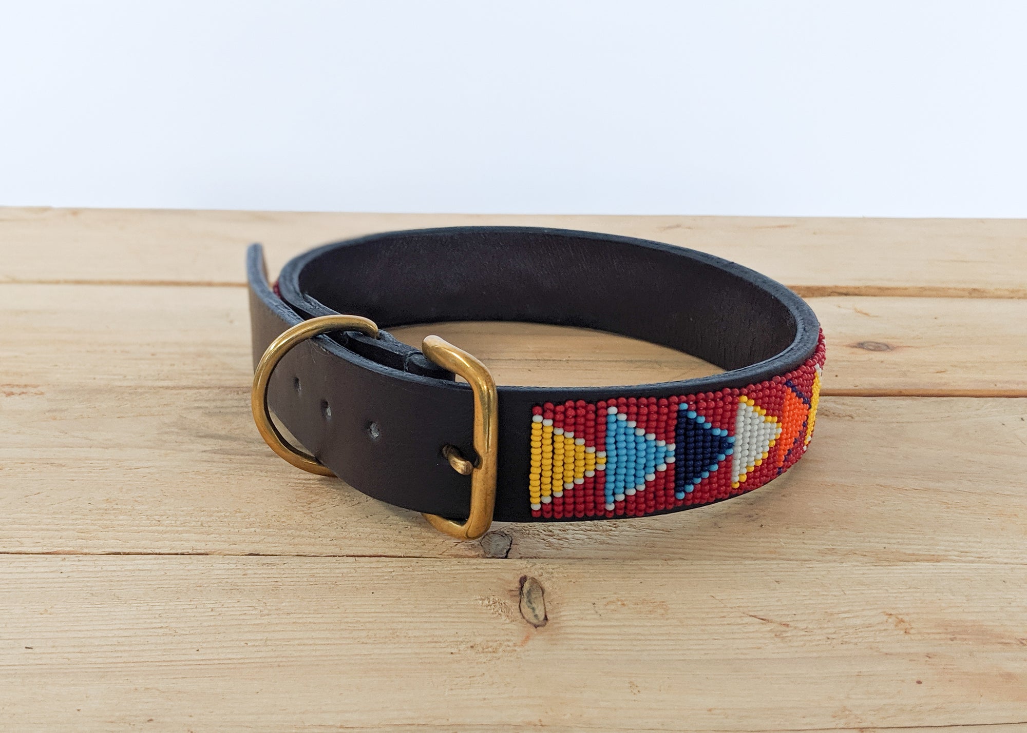 Red arrow Masai beaded dog collar